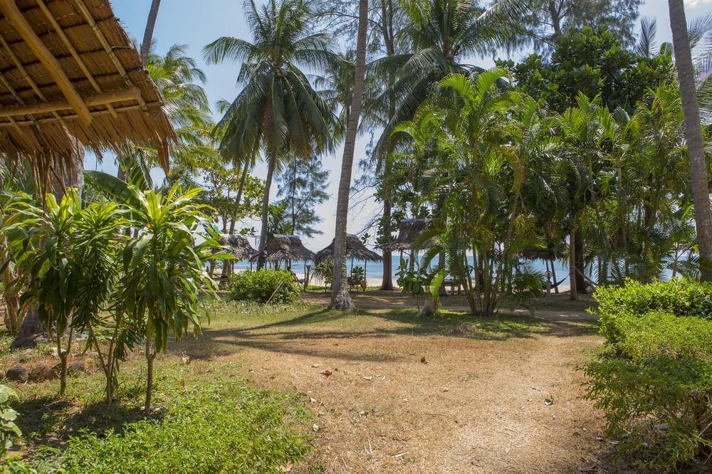 Lanta Coral Beach Resort Ko Lanta Exterior foto