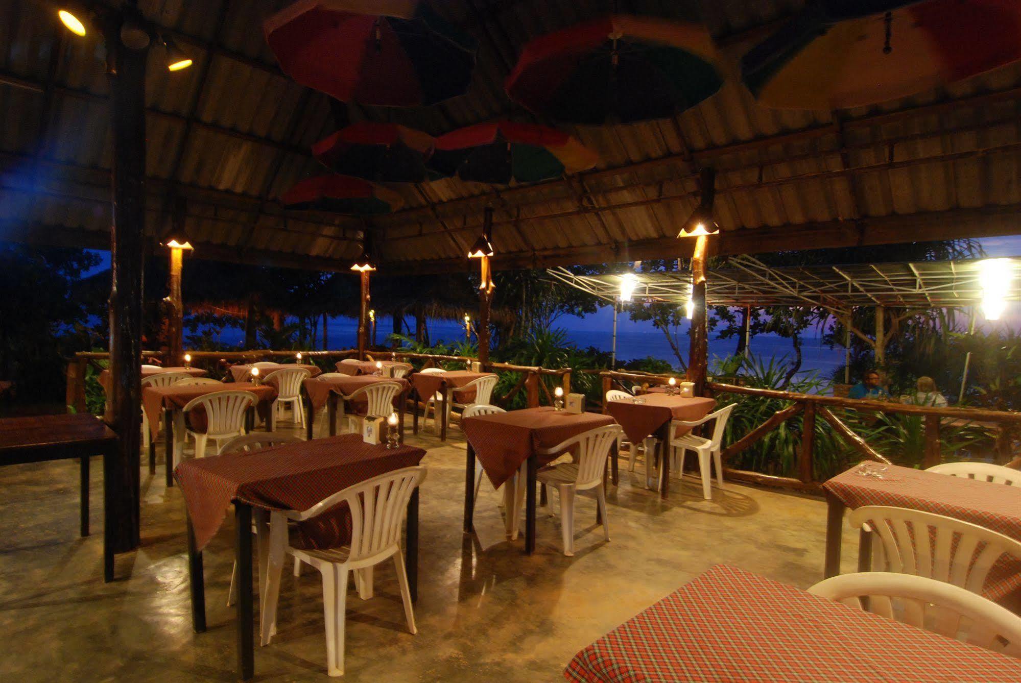 Lanta Coral Beach Resort Ko Lanta Exterior foto