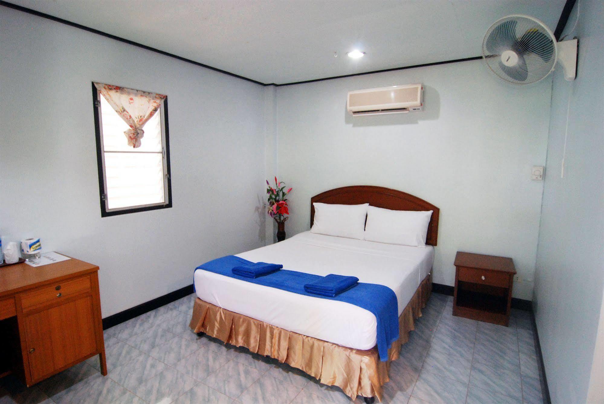 Lanta Coral Beach Resort Ko Lanta Exterior foto